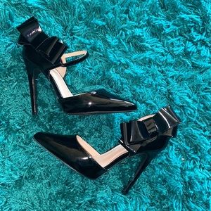 Black Qupid patent leather heels with strap size 8